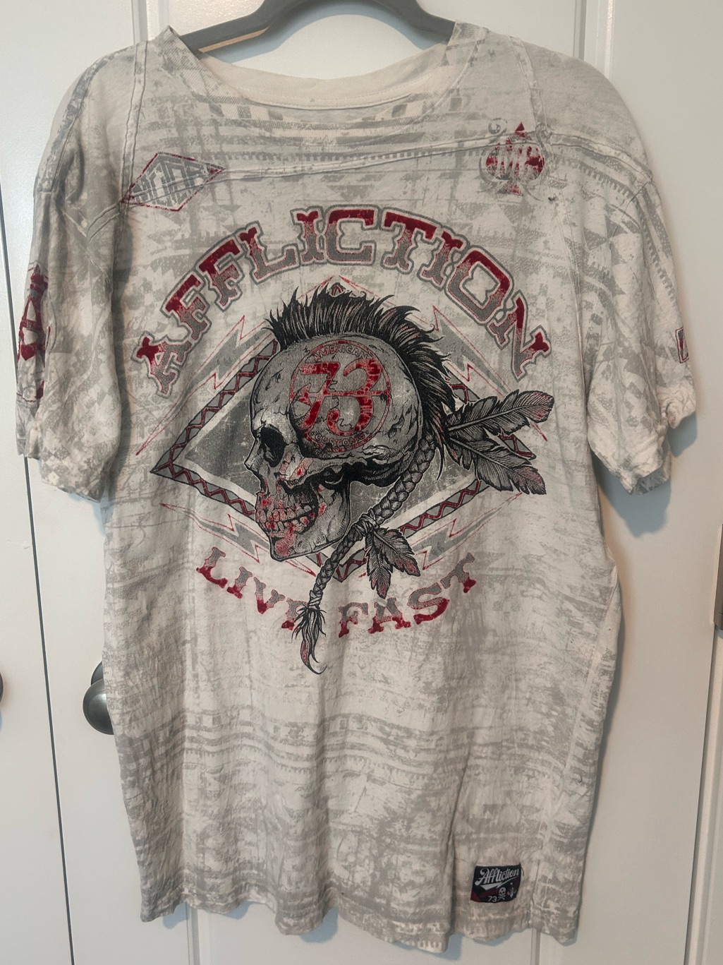Affliction Men’s White Graphic Skull T-Shirt Large